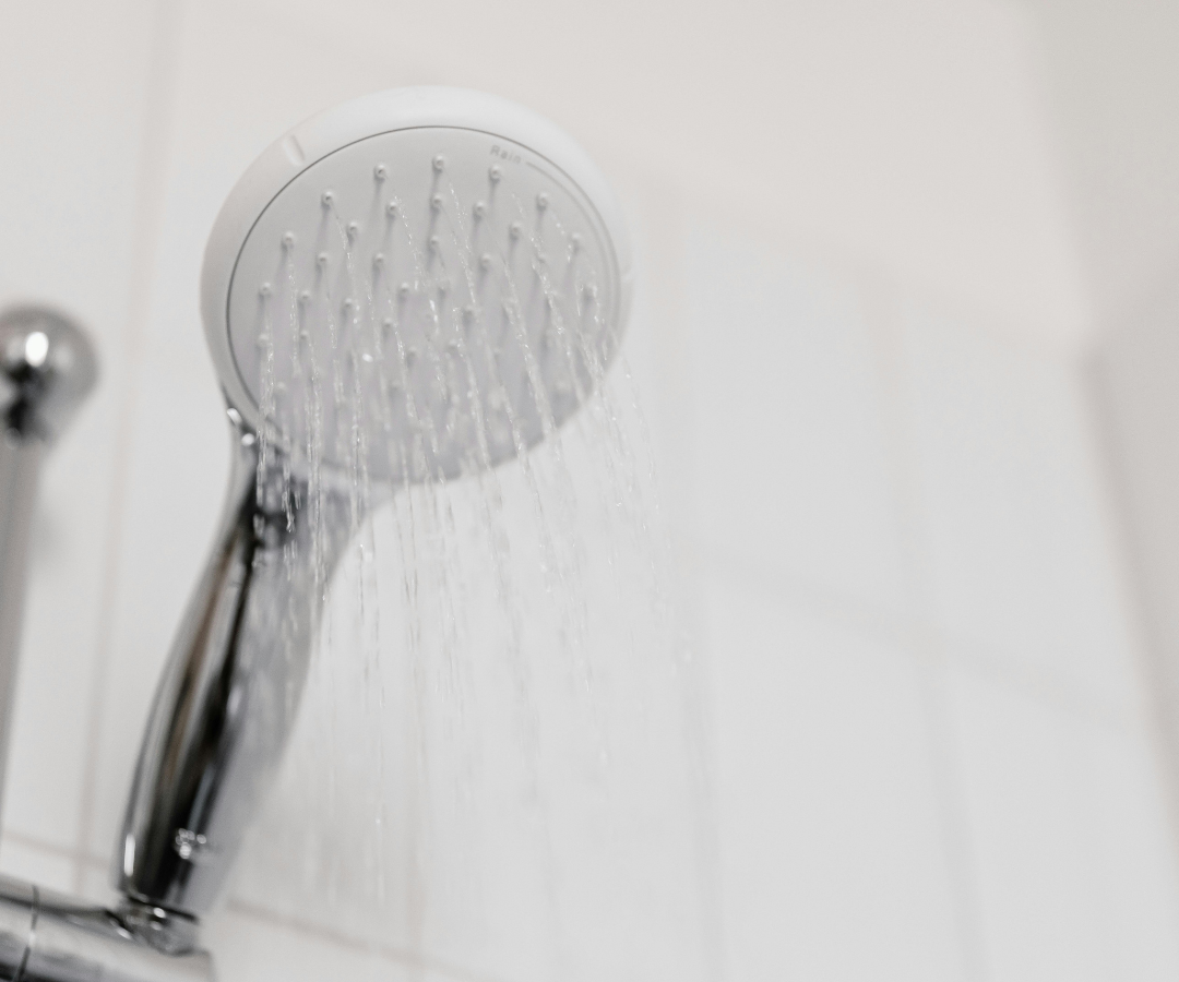 Rain Shower Head Pros and Cons: Is a Rainfall Shower Worth It for Your Bathroom? - Genzon Water